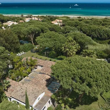 Villa Eton
